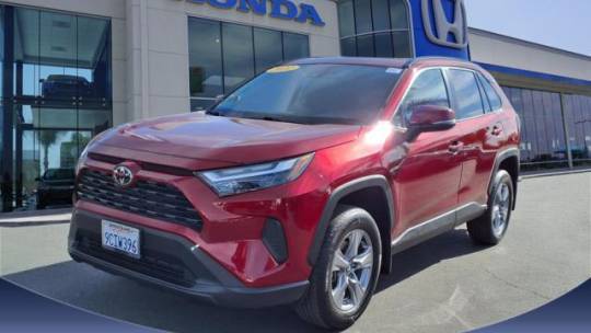 2022 Toyota RAV4 XLE — SUV — 18,204 mi — Montclair, CA