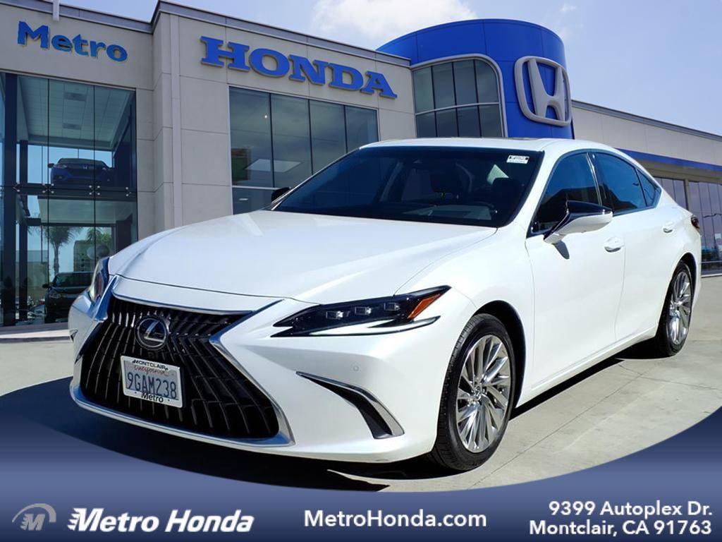 2023 Lexus ES ES 300h Luxury — Sedan — 29,788 mi — Montclair, CA