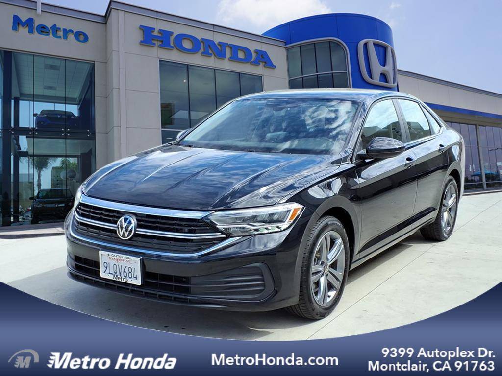 2024 Volkswagen Jetta SE — Sedan — 32,678 mi — Montclair, CA