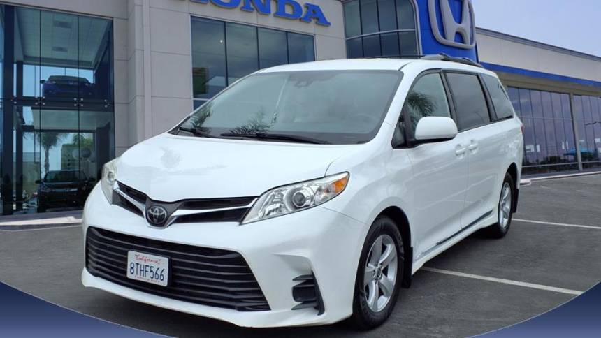 2020 Toyota Sienna LE