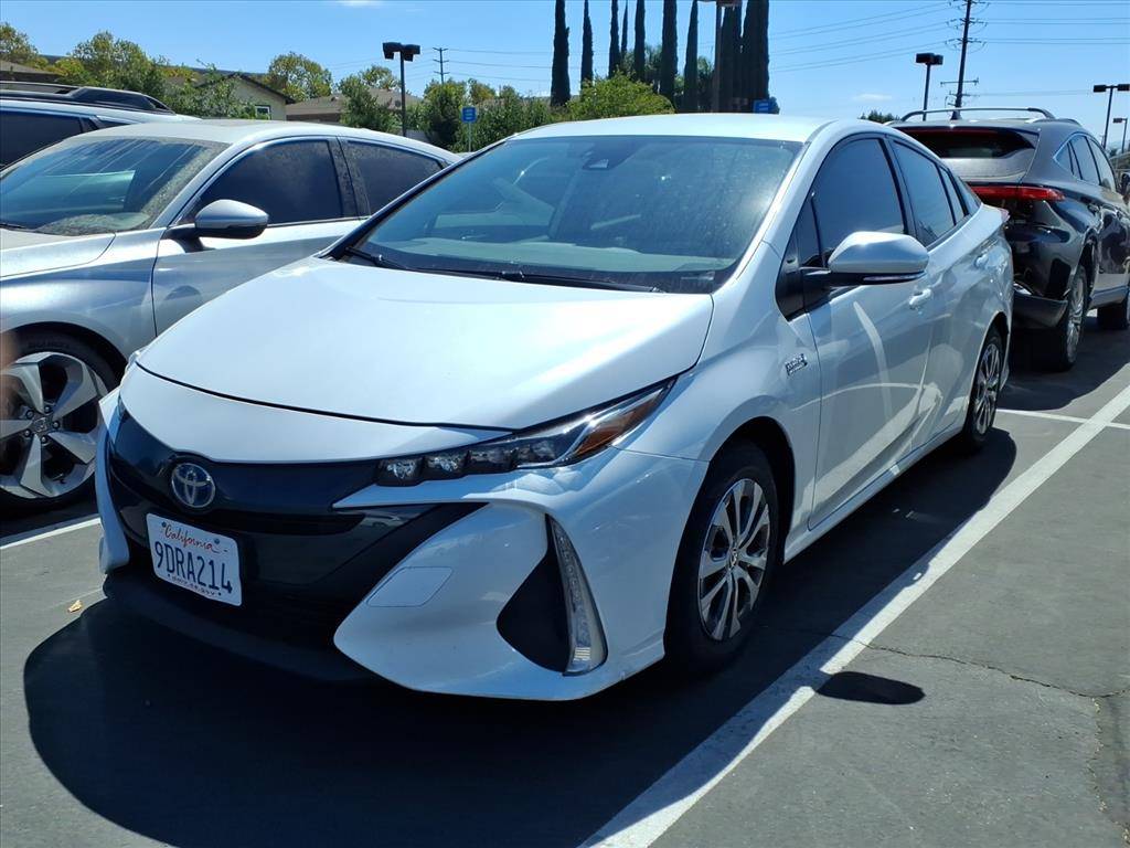 2022 Toyota Prius Prime LE — Hatchback — 26,890 mi — Montclair, CA