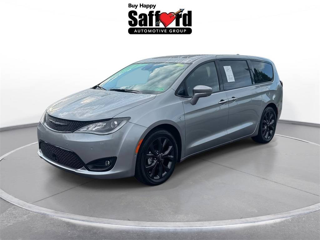 2020 Chrysler Pacifica Touring — Minivan — 29,796 mi — Winchester, VA