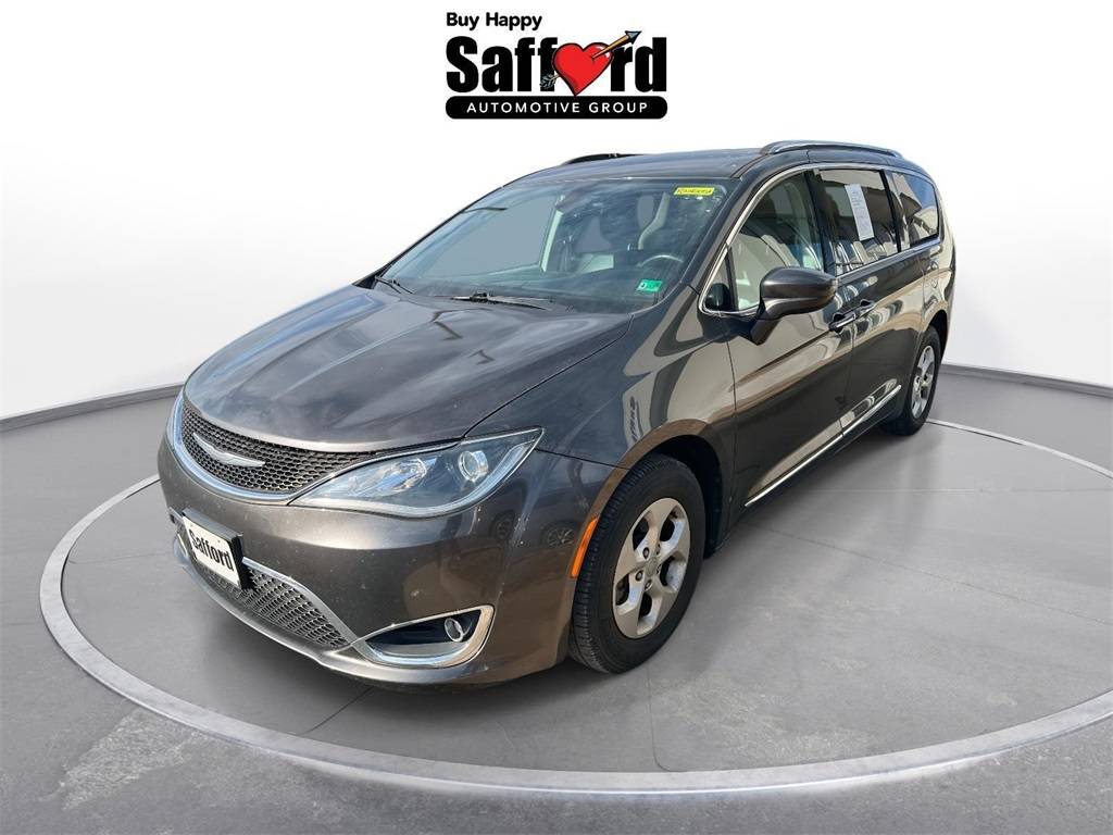 2017 Chrysler Pacifica Touring — Minivan — 111,926 mi — Winchester, VA