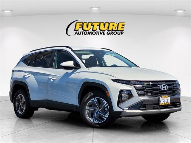 2025 Hyundai Tucson Hybrid Blue — SUV — 4,999 mi — Concord, CA