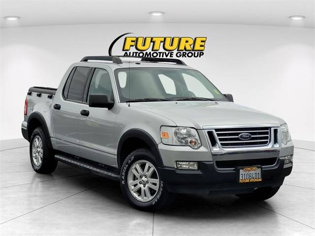 2010 Ford Explorer Sport Trac XLT — Pickup Truck — 111,500 mi — Concord, CA