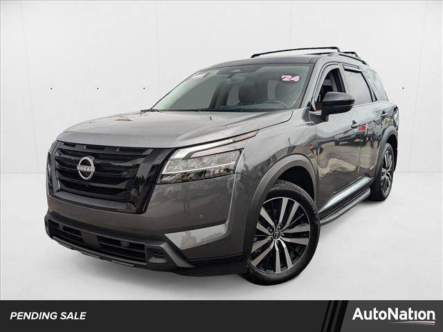 2024 Nissan Pathfinder Platinum — SUV — 5,902 mi — Miami, FL