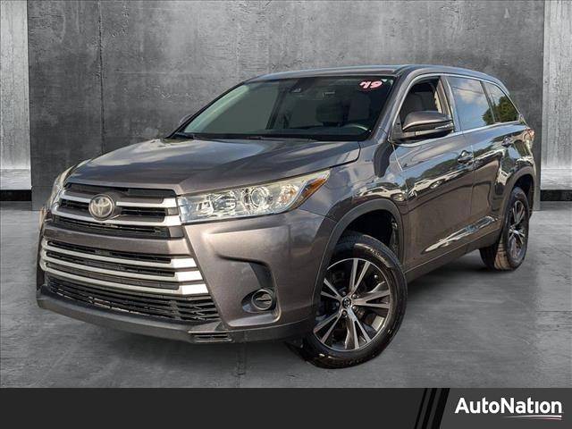 2019 Toyota Highlander LE — SUV — 85,459 mi — Miami, FL