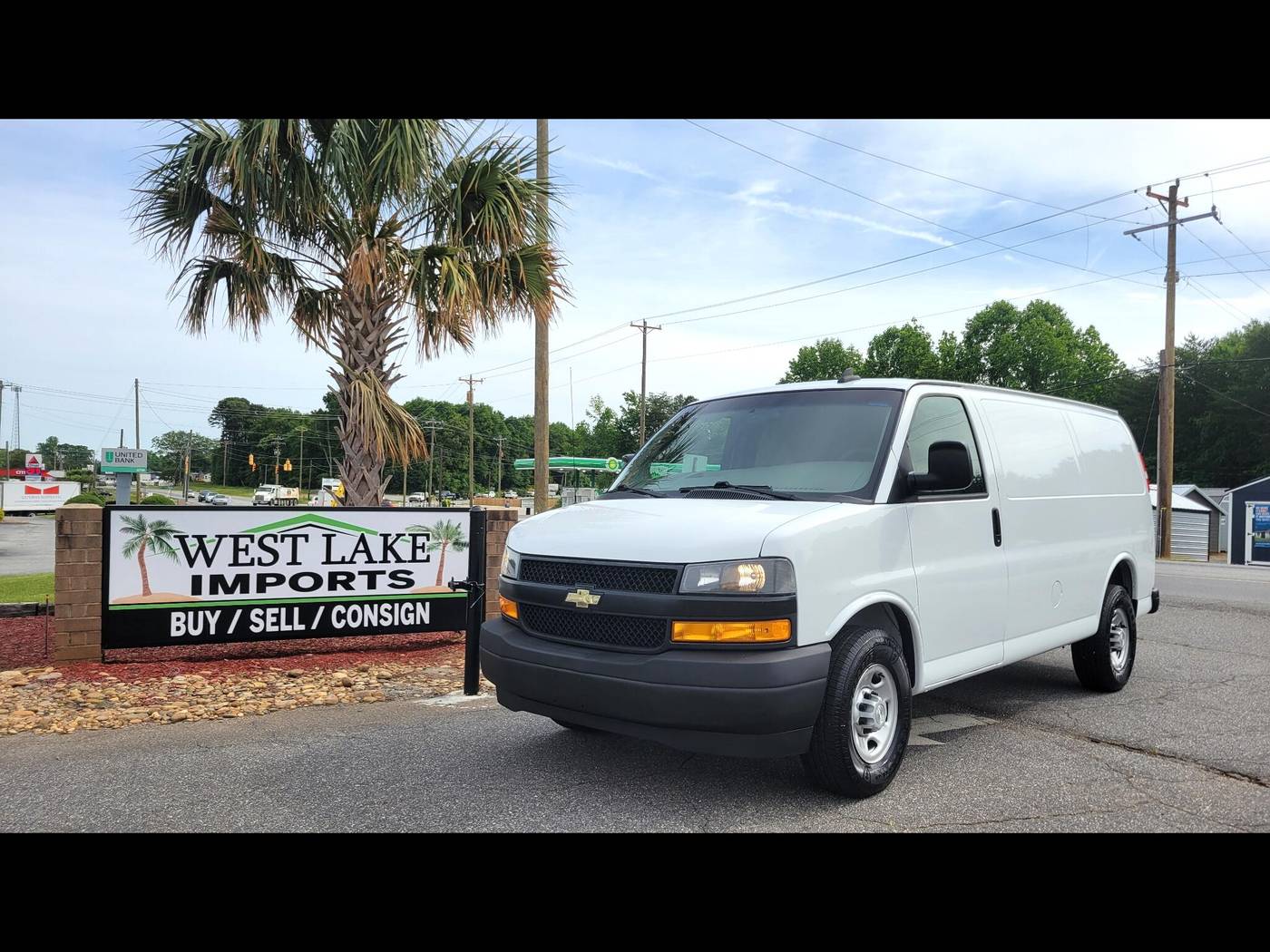 2018 Chevrolet Express Cargo Van Base — Cargo Van — 109,830 mi — Denver, NC