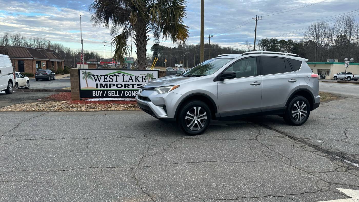 2016 Toyota RAV4 LE — SUV — 148,181 mi — Denver, NC