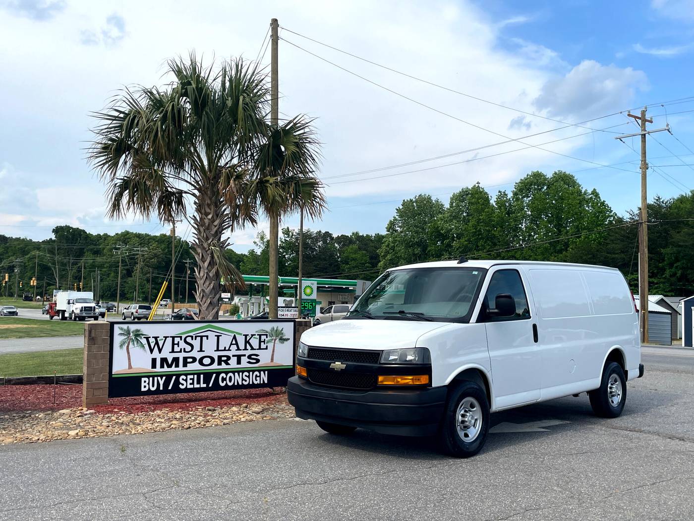 2018 Chevrolet Express Cargo Van Base — Cargo Van — 104,937 mi — Denver, NC