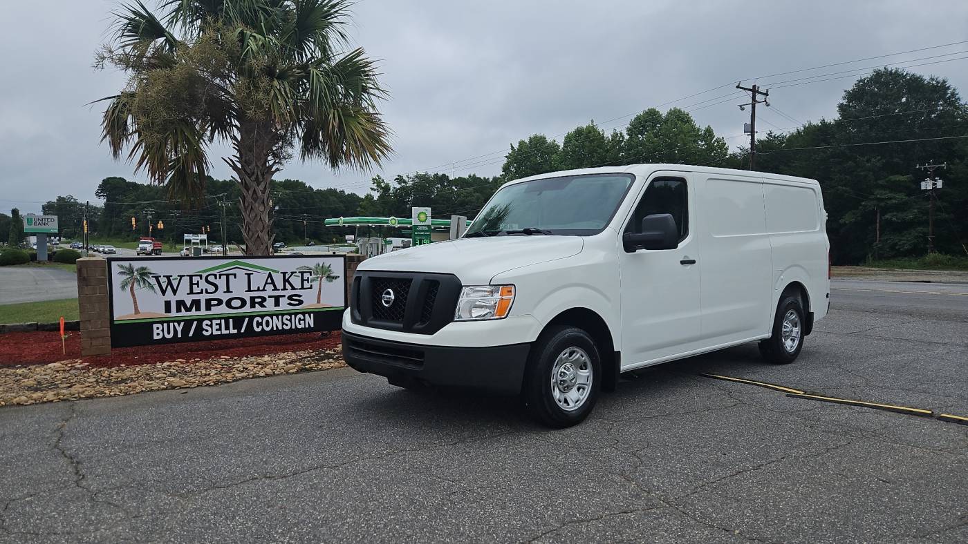 2017 Nissan NV Cargo NV1500 SV — Cargo Van — 114,186 mi — Denver, NC