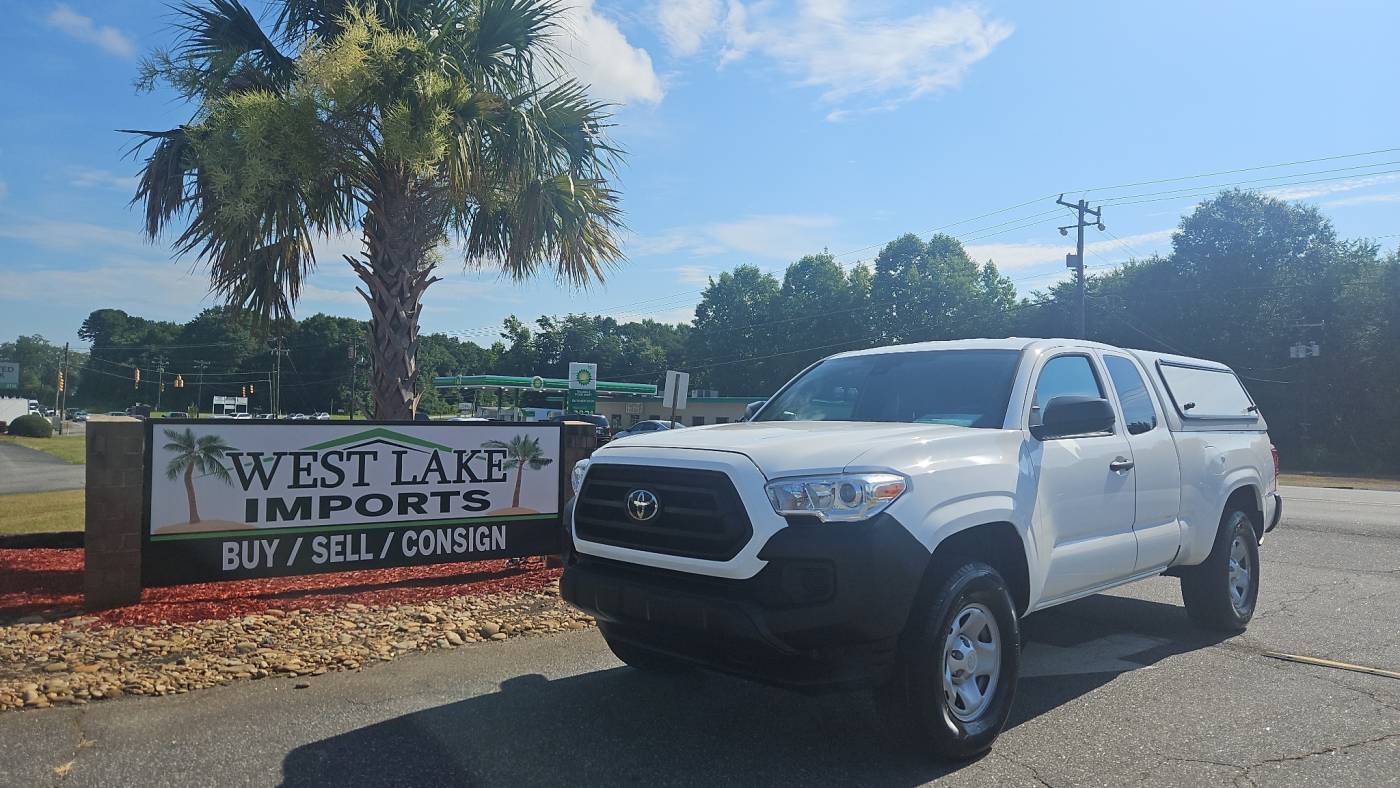 2020 Toyota Tacoma SR5 — Pickup Truck — 103,618 mi — Denver, NC
