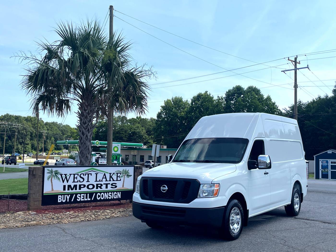 2018 Nissan NV Cargo NV2500 HD SV — Cargo Van — 171,416 mi — Denver, NC