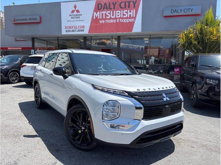 2022 Mitsubishi Outlander SE — SUV — 32,118 mi — Daly City, CA