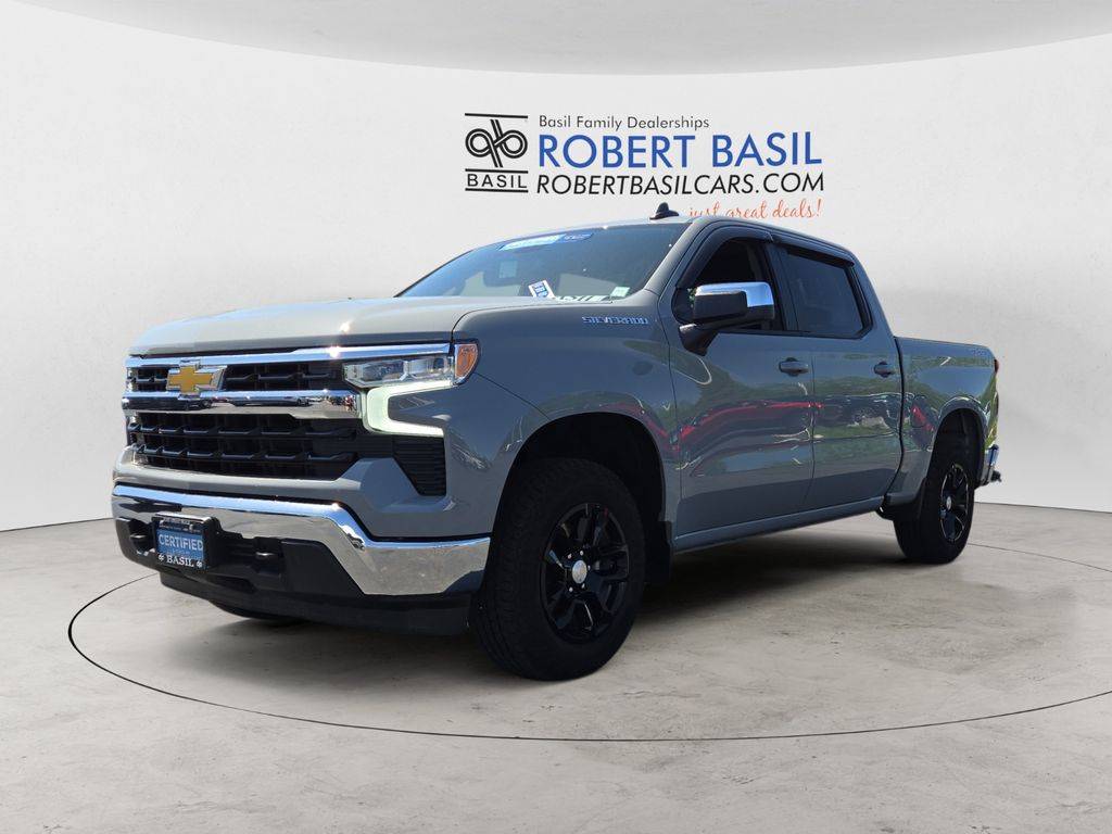 2024 Chevrolet Silverado 1500 LT — Pickup Truck — 4,523 mi — Orchard Park, NY