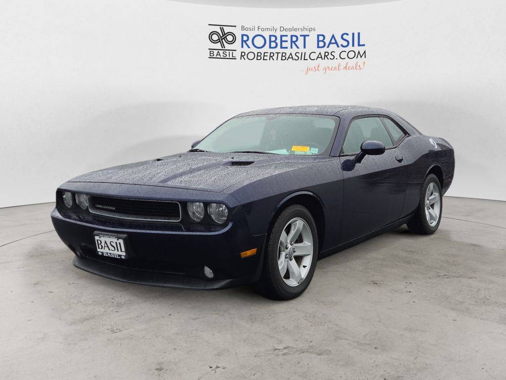 2013 Dodge Challenger SXT Plus — Coupe — 34,999 mi — Orchard Park, NY