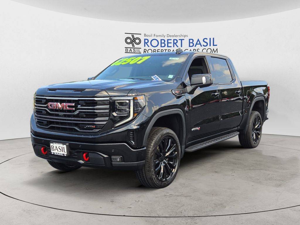2025 GMC Sierra 1500 AT4 — Pickup Truck — 7,500 mi — Orchard Park, NY