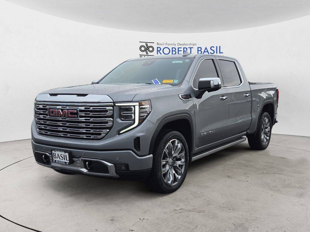 2023 GMC Sierra 1500 Denali — Pickup Truck — 30,225 mi — Orchard Park, NY