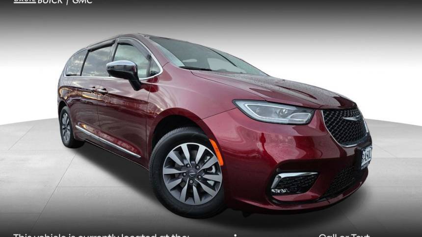 2023 Chrysler Pacifica Hybrid Limited — Minivan — 3,190 mi — Orchard Park, NY