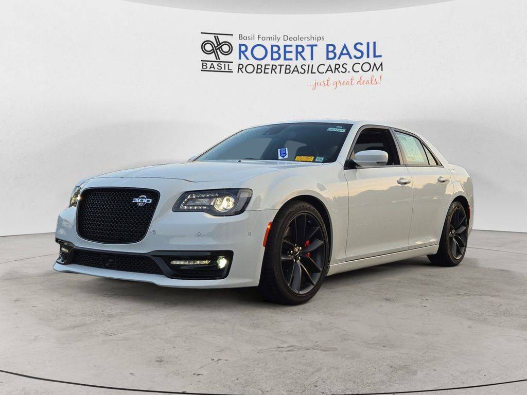2023 Chrysler 300 C — Sedan — 21,000 mi — Orchard Park, NY