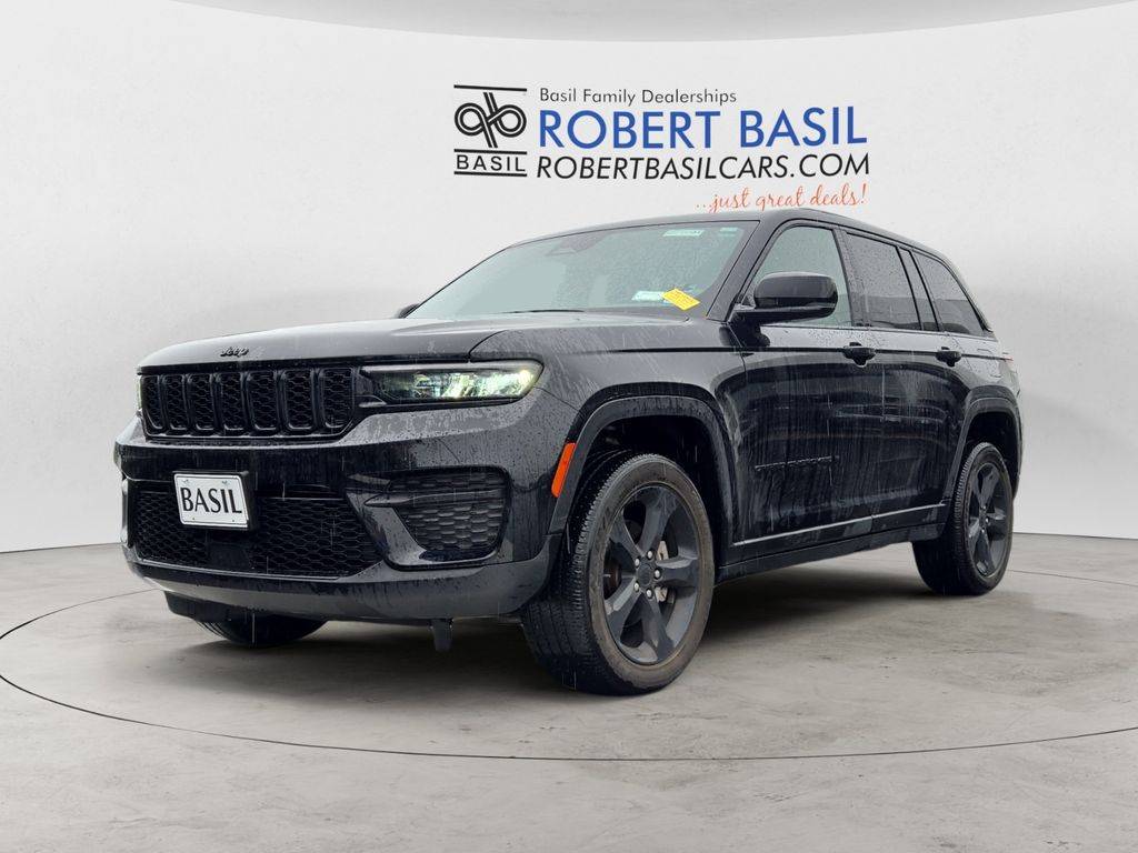 2023 Jeep Grand Cherokee Altitude — SUV — 22,724 mi — Orchard Park, NY