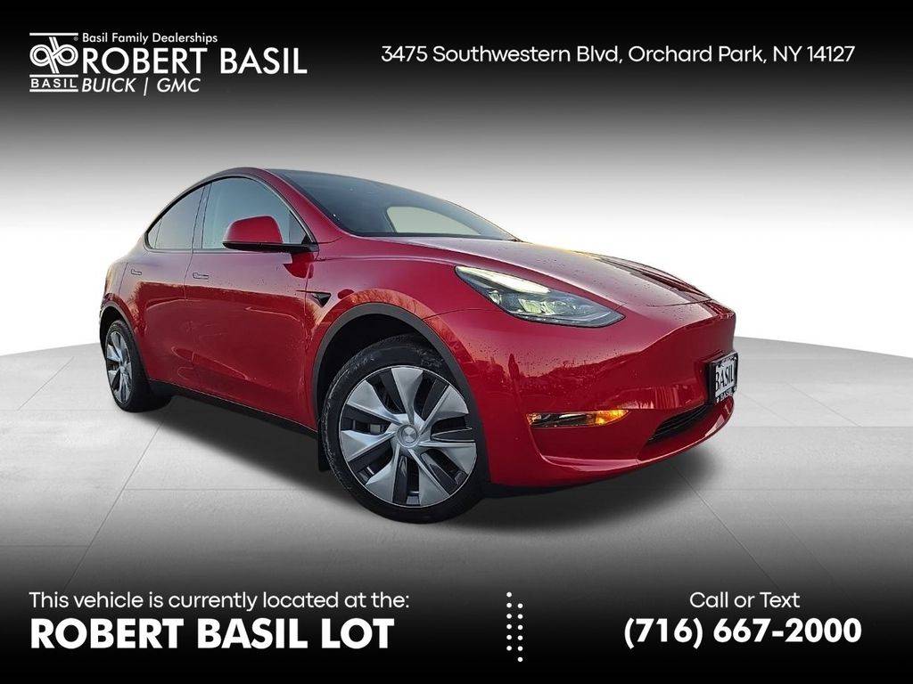 2023 Tesla Model Y Long Range — SUV — 4,070 mi — Orchard Park, NY