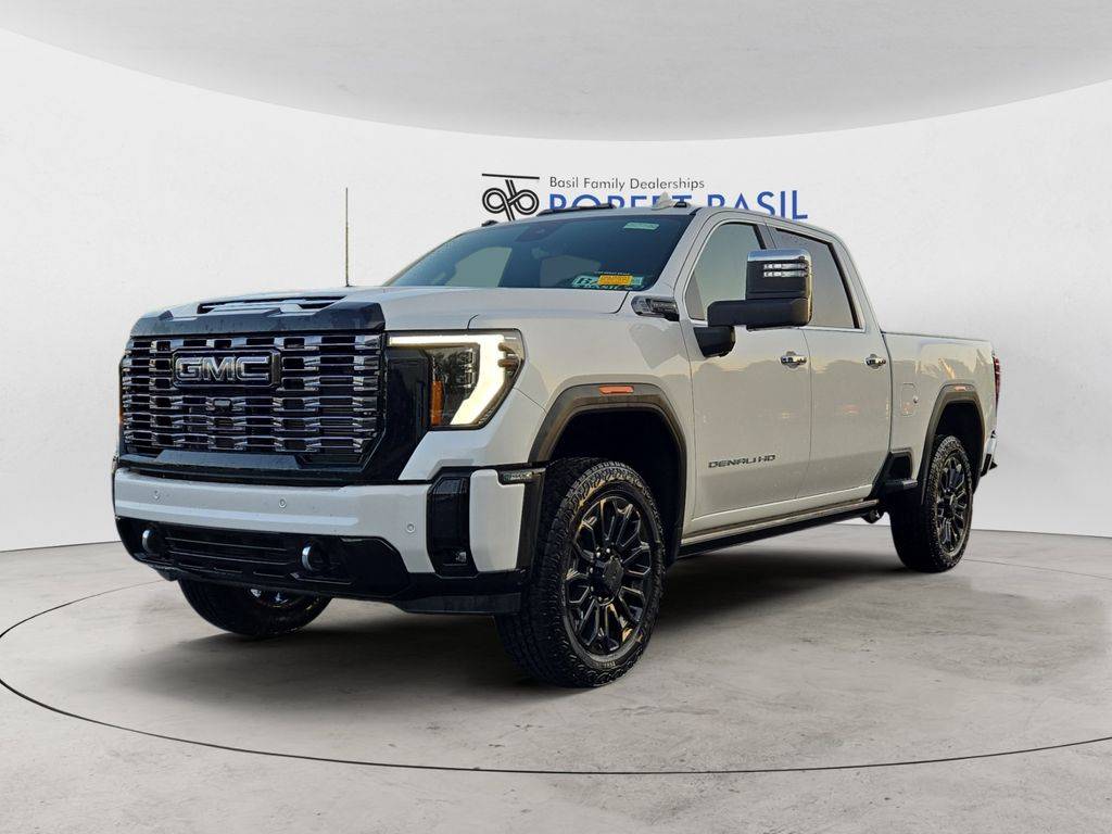 2025 GMC Sierra 3500HD Denali Ultimate — Pickup Truck — 4,001 mi — Orchard Park, NY