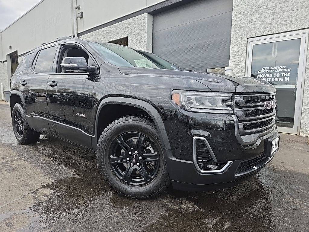 2023 GMC Acadia AT4 — SUV — 18,497 mi — Orchard Park, NY