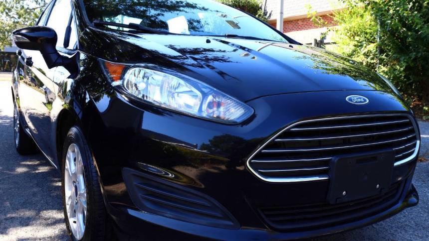 2016 Ford Fiesta SE — Sedan — 108,600 mi — Virginia Beach, VA