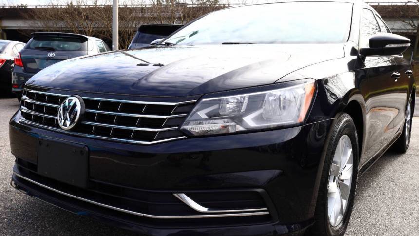 2018 Volkswagen Passat R-Line — Sedan — 71,600 mi — Virginia Beach, VA