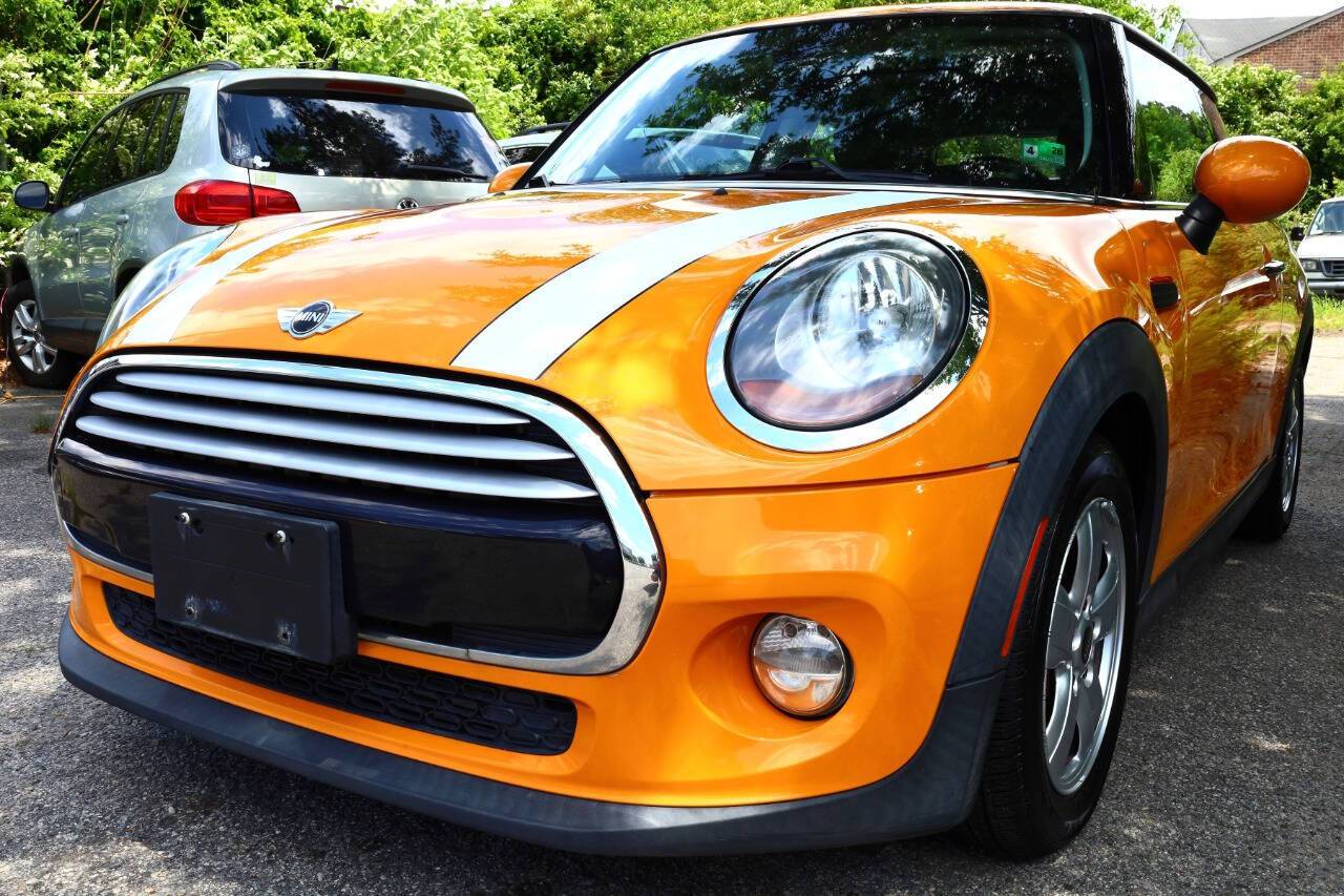 2015 MINI Hardtop Cooper — Hatchback — 83,150 mi — Virginia Beach, VA