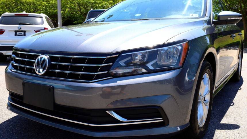 2017 Volkswagen Passat R-Line — Sedan — 106,400 mi — Virginia Beach, VA