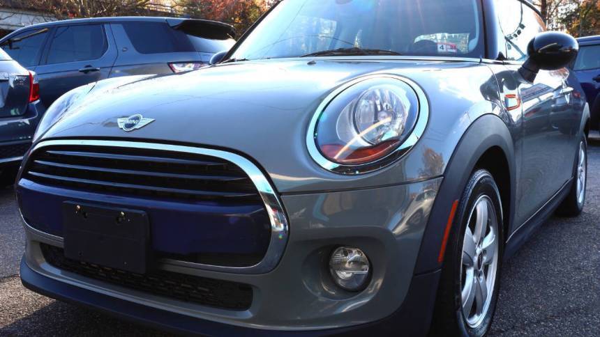 2017 MINI Hardtop Cooper — Hatchback — 74,700 mi — Virginia Beach, VA