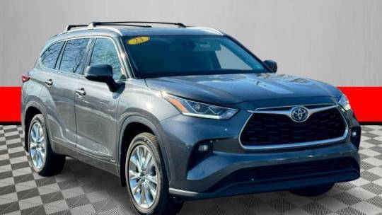 2023 Toyota Highlander Hybrid Limited — SUV — 51,733 mi — Oakdale, NY