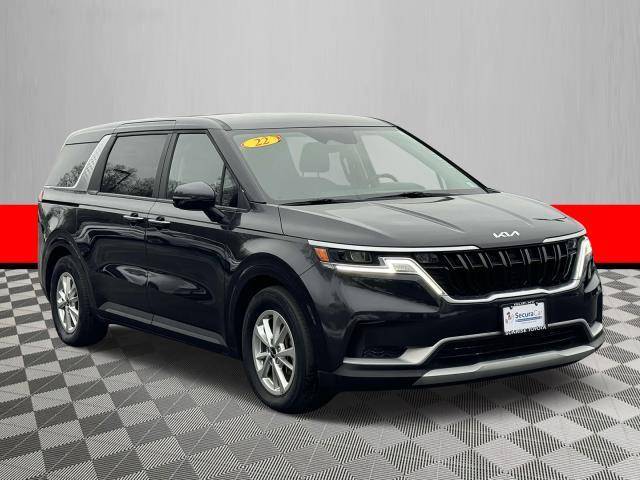 2022 Kia Carnival LX — Minivan — 40,967 mi — Oakdale, NY