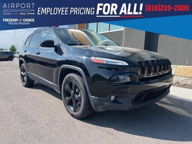 2018 Jeep Cherokee Latitude — SUV — 104,777 mi — Platte City, MO