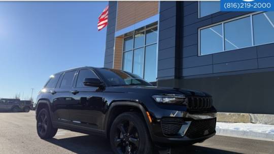 2023 Jeep Grand Cherokee Altitude — SUV — 24,532 mi — Platte City, MO