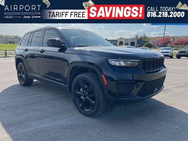 2023 Jeep Grand Cherokee Altitude — SUV — 21,955 mi — Platte City, MO