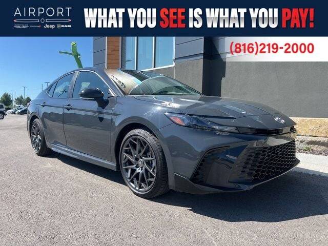 2025 Toyota Camry SE — Sedan — 1,252 mi — Platte City, MO