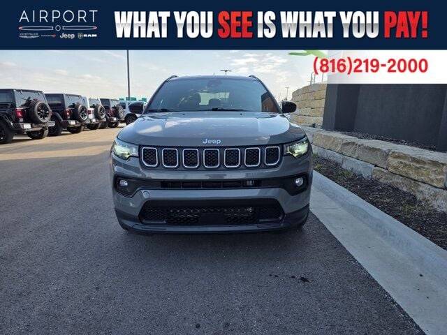 2023 Jeep Compass Latitude — SUV — 33,811 mi — Platte City, MO