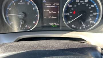 2017 Toyota RAV4 Limited — SUV — 91,217 mi — Ottawa, IL