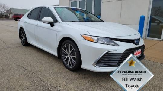 2022 Toyota Camry Hybrid XLE — Sedan — 35,858 mi — Ottawa, IL