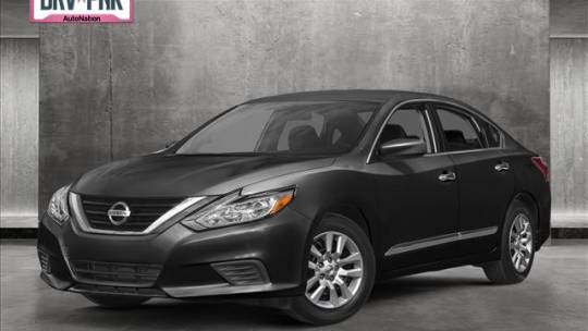 2017 Nissan Altima 2.5 S — Sedan — 97,825 mi — Houston, TX