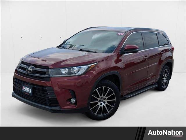 2018 Toyota Highlander SE V6 — SUV — 90,805 mi — Houston, TX
