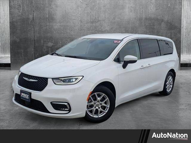2023 Chrysler Pacifica Touring L — Minivan — 48,111 mi — Houston, TX