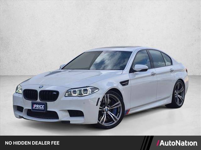2014 BMW M5 Standard