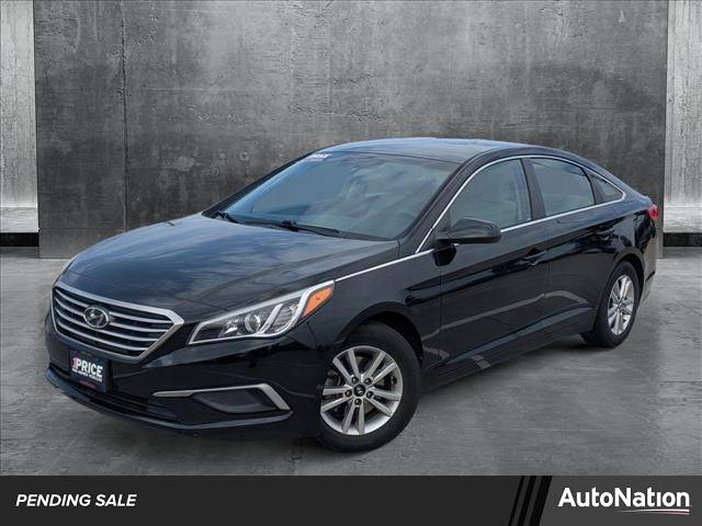 2017 Hyundai Sonata SE — Sedan — 68,401 mi — Houston, TX