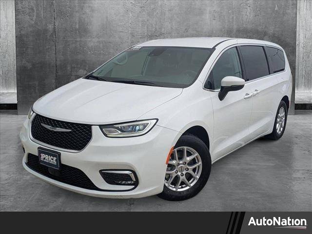 2023 Chrysler Pacifica Touring L — Minivan — 48,135 mi — Houston, TX