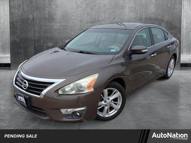 2015 Nissan Altima 2.5 SV — Sedan — 142,765 mi — Houston, TX