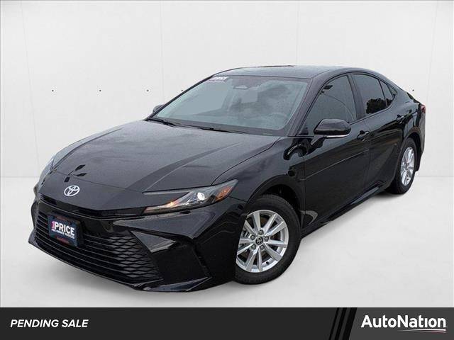 2025 Toyota Camry LE — Sedan — 1,331 mi — Houston, TX
